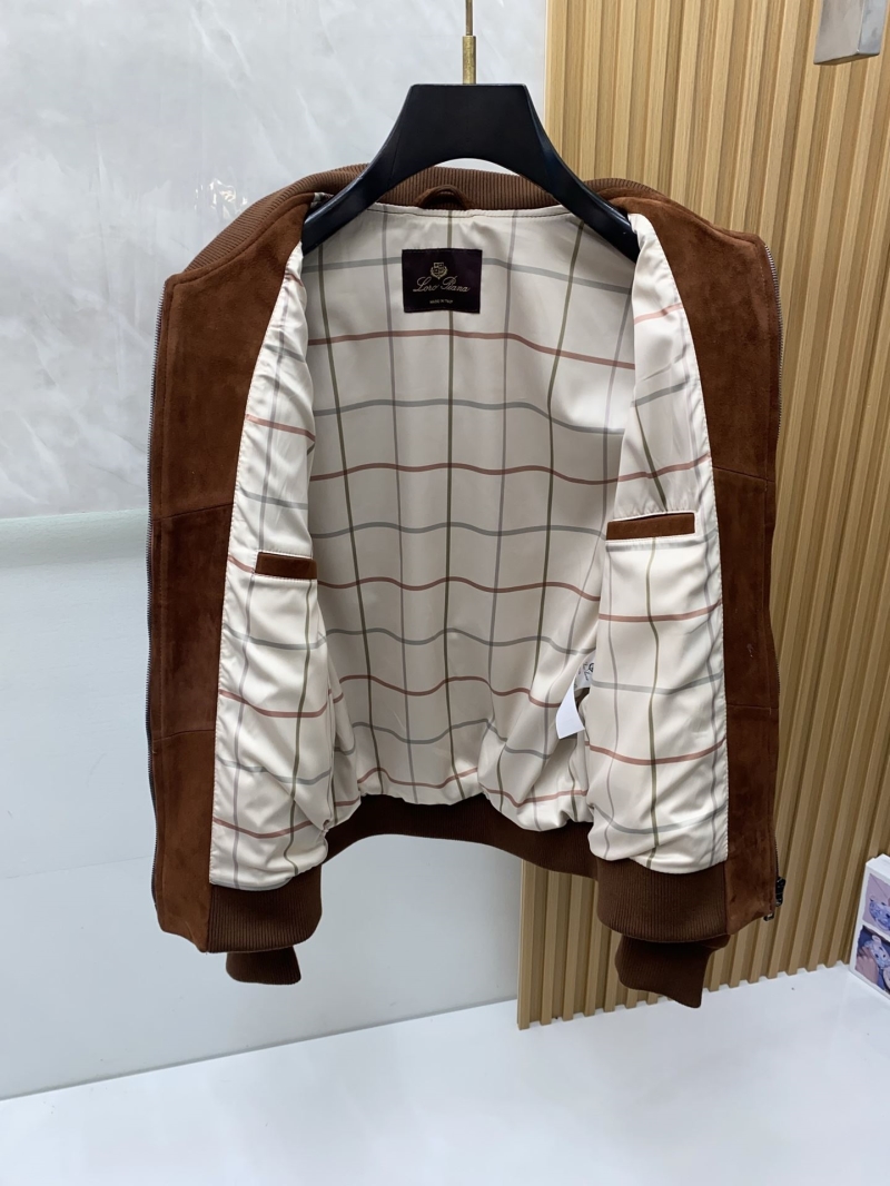 L0r0 P1ana outwear